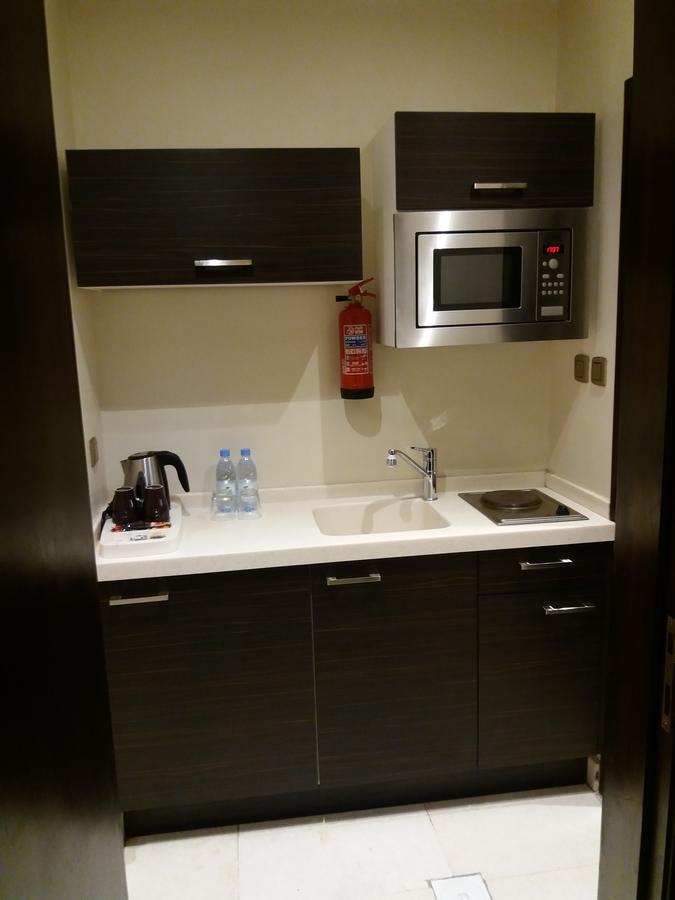 Aswar Hotel Suites 알크호바르 외부 사진